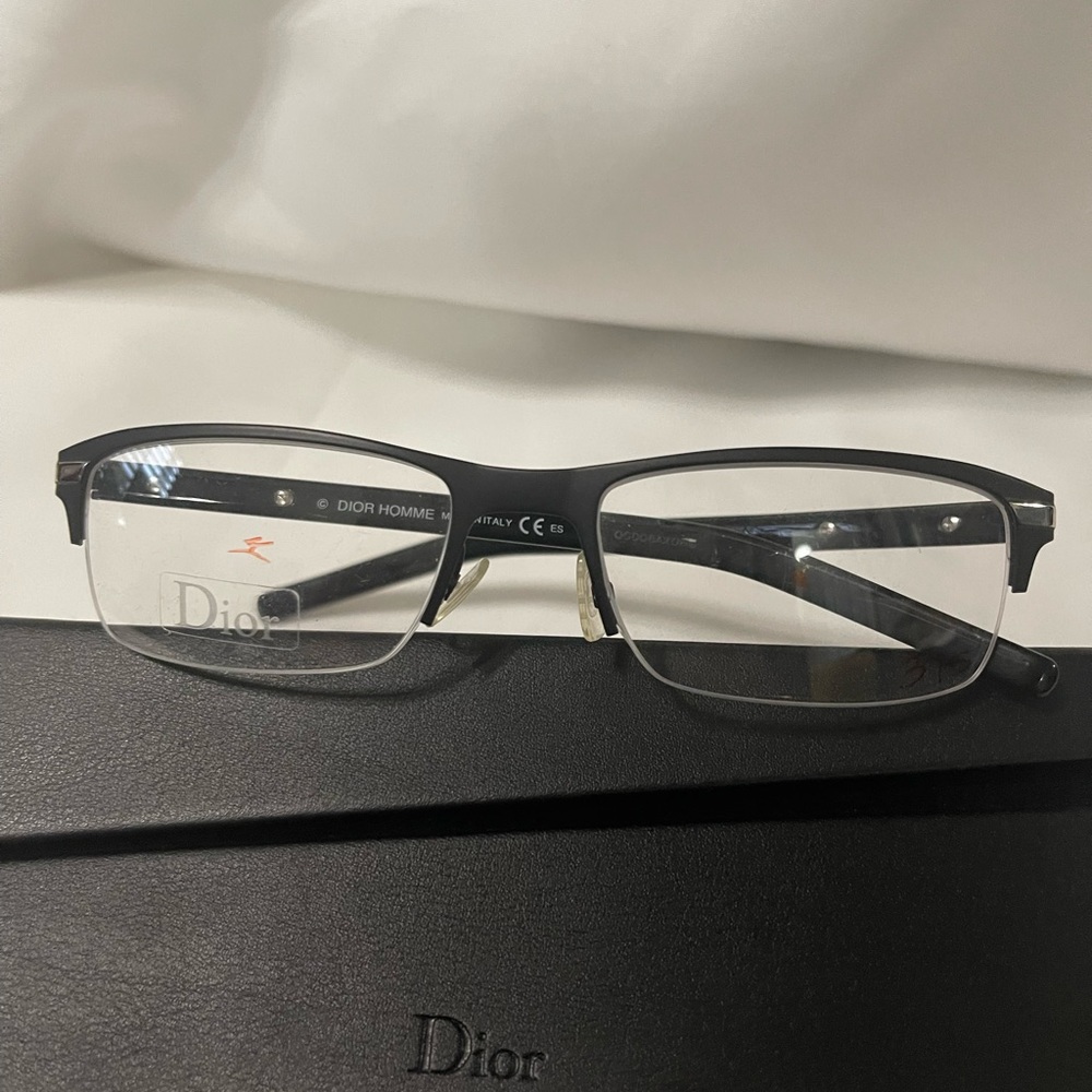 Dior eyeglass
